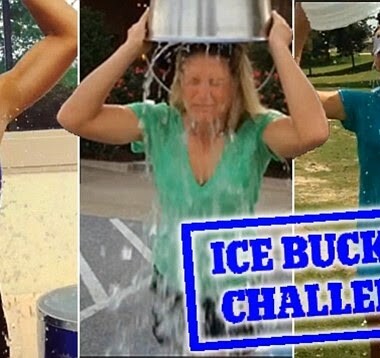 ¡Charlie Sheen hace el mejor “Ice Bucket Challenge”