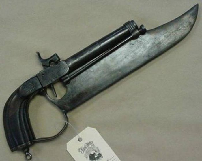 Unas pistolas raras - El último resquicio de lawaloca